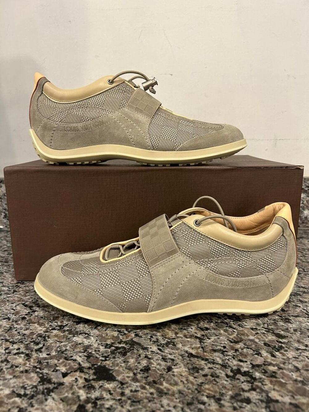 Louis Vuitton Trim Embellishment Sneakers Men's 6 1/2 SPB-SAL (333495)